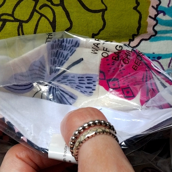 NWT HA Little Kid Face Mask Set - Picture 3 of 4